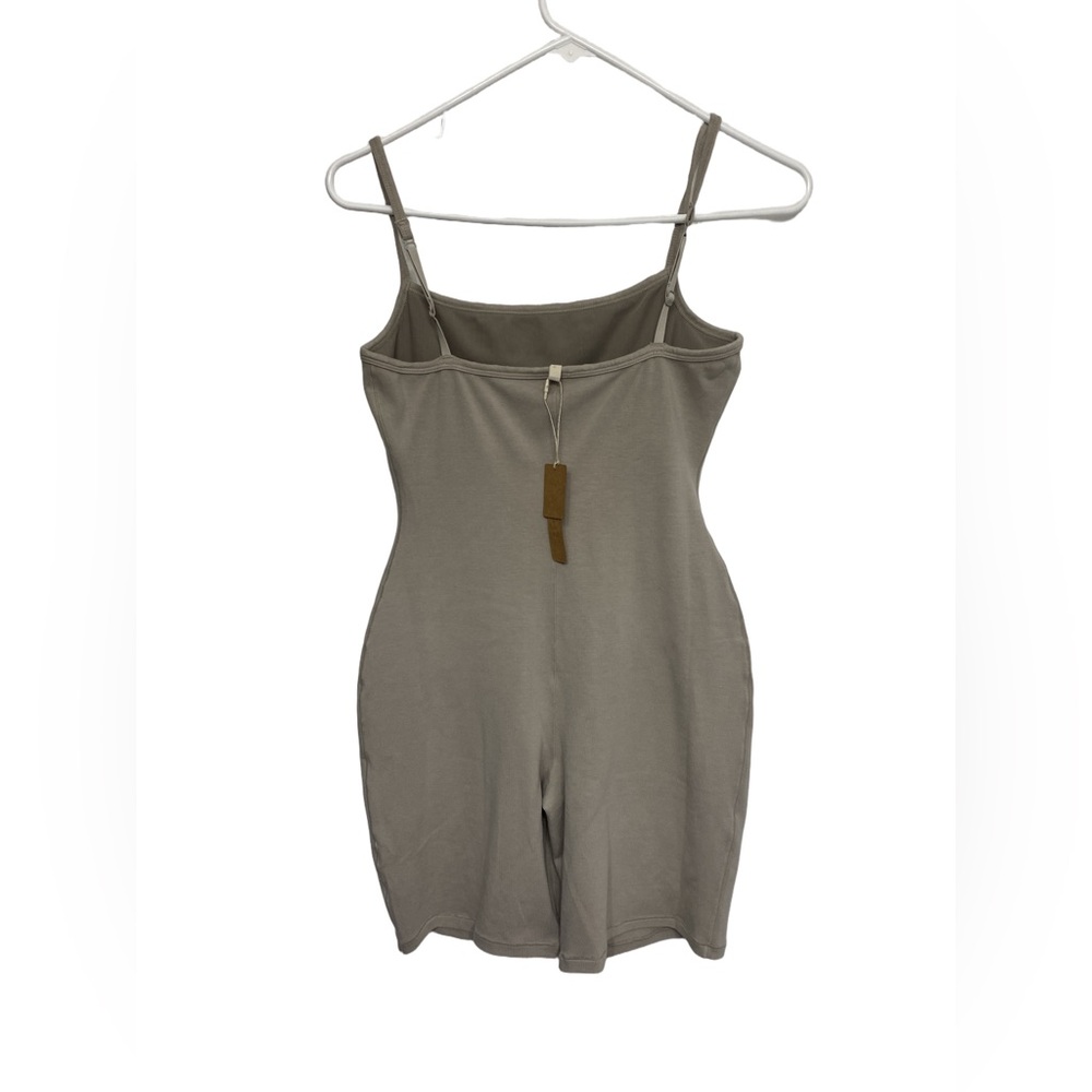 SKIMS Outdoor Cami Onesie in Stone - Size Large - NWT - Picture 3 of 6